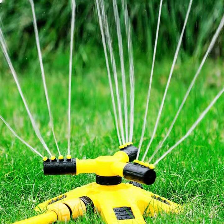 Efficient 360° rotating garden sprinkler, ideal for automated lawn watering & precise outdoor irrigation.