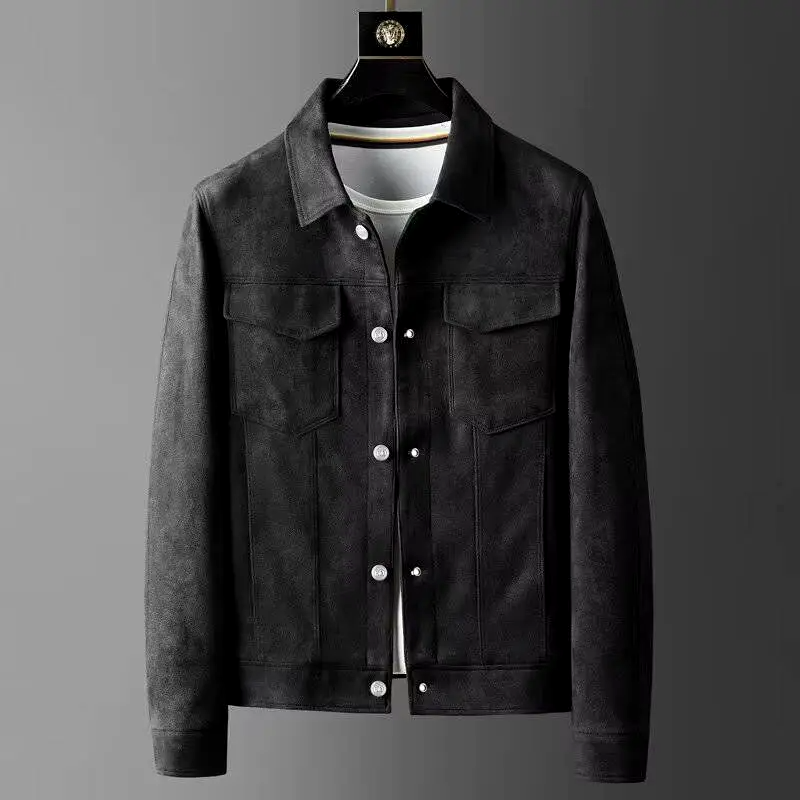 Front view of a versatile men's all-season urban jacket, emphasizing its classic style & modern appeal.