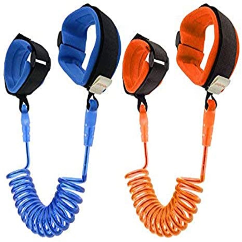 Secure anti-lost wrist link for active toddlers, perfect for crowded places & travel. Child safety harness.