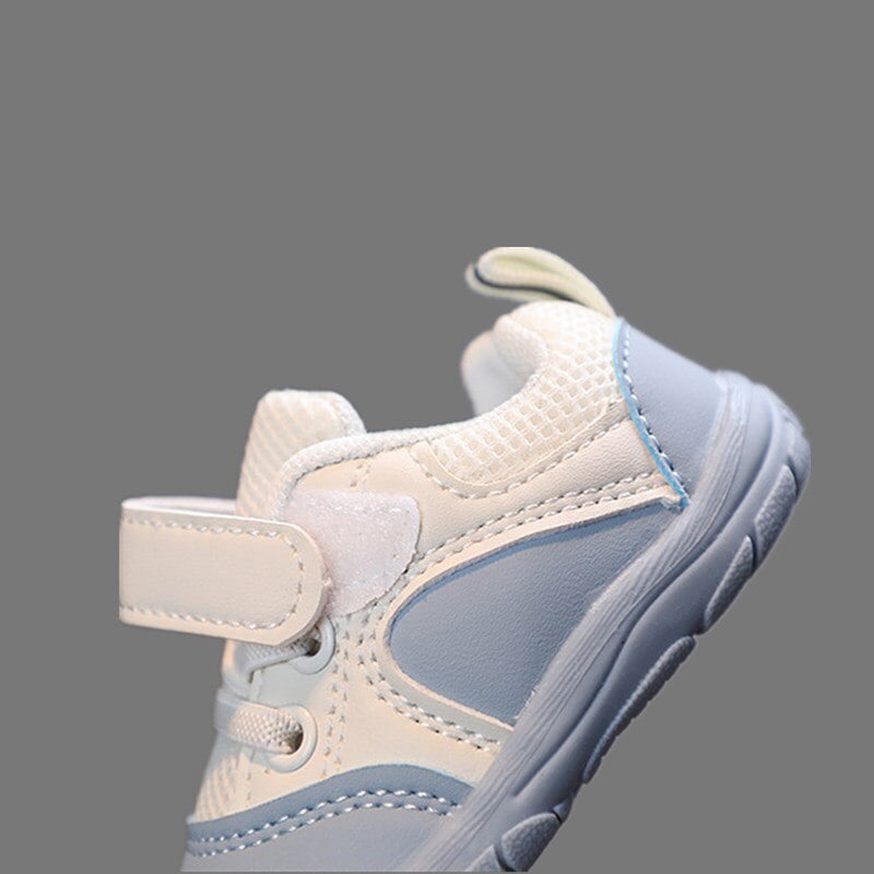 Baby barefoot sneakers for healthy foot growth. Comfortable, flexible sole & anti-slip design for toddlers.