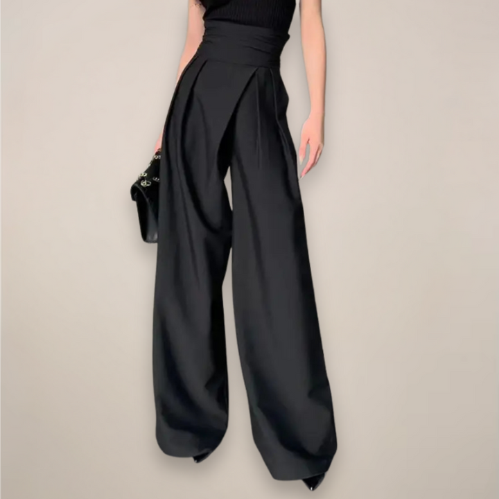 Black high-waisted wide-leg women's trousers for elegant summer style. Flowy & comfortable for casual or dressy looks.