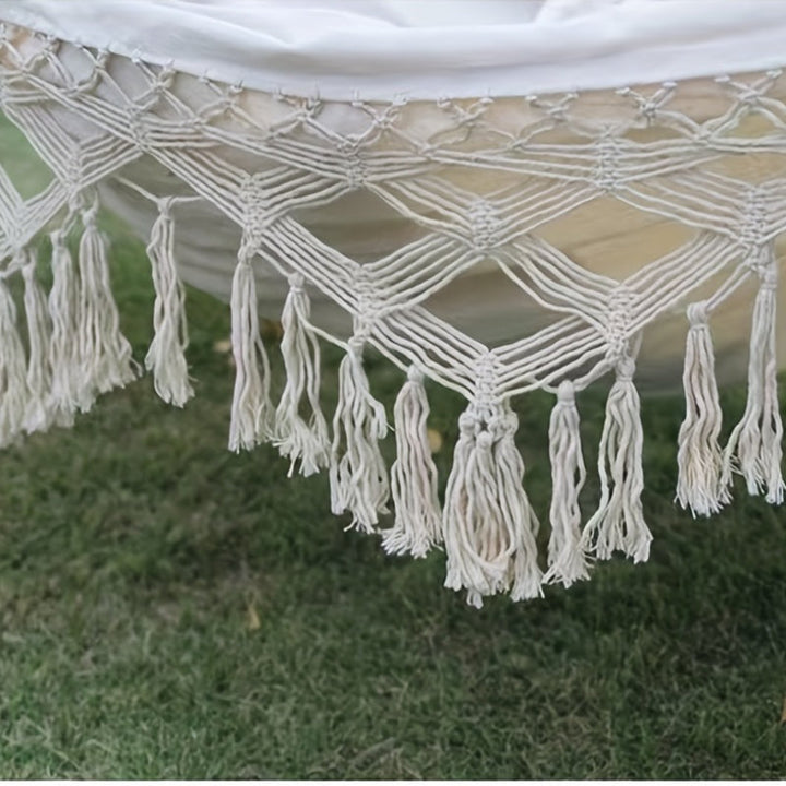Tusheng bohemian double hammock: stylish, comfortable, and perfect for any relaxation space.