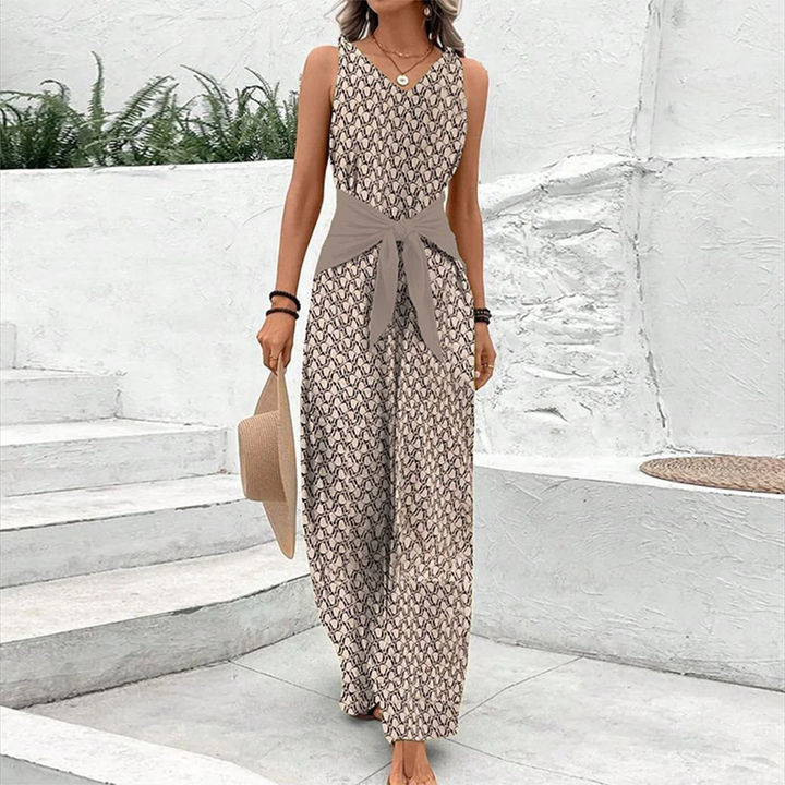 Effortless Women's Sleeveless V-Neck Jumpsuit, perfect as a casual, elegant, or evening one-piece outfit.