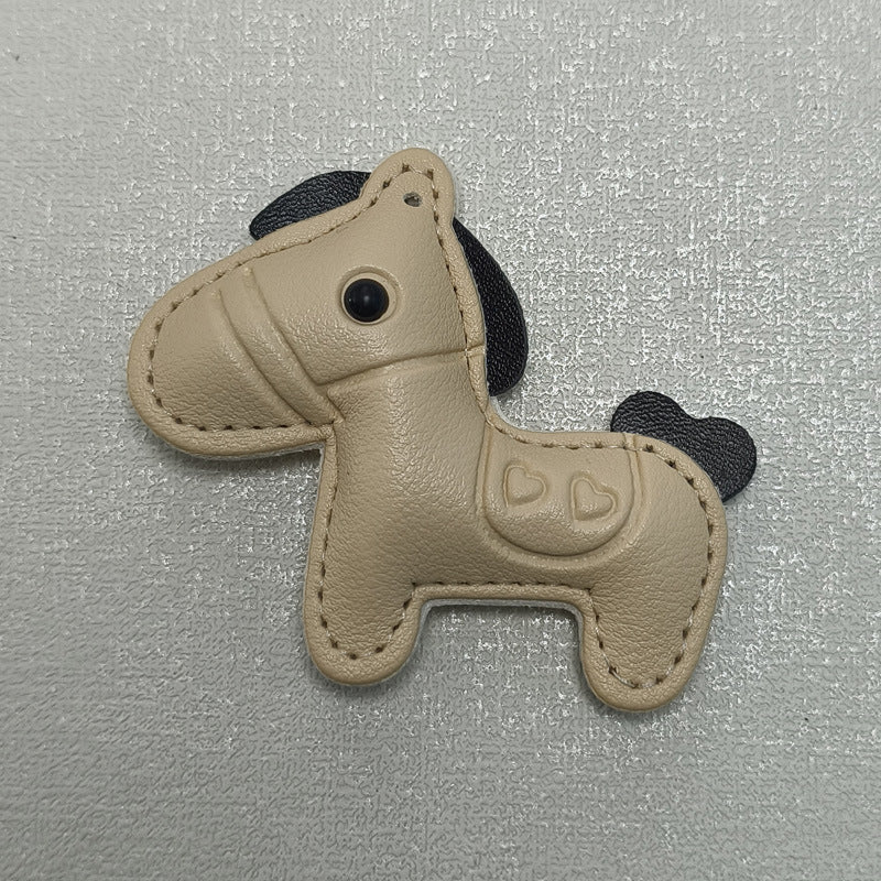 Durable leather horse animal keychain. A charming unisex accessory for keys, bags, or gifts.