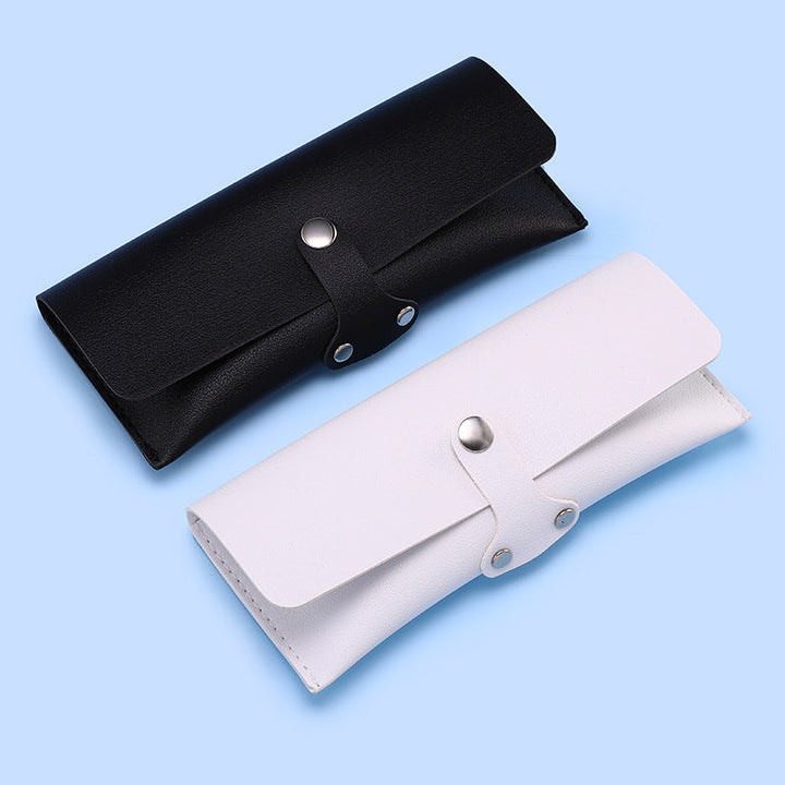 Stylish portable glasses organizer and sunglasses travel case, keeping eyewear safe.