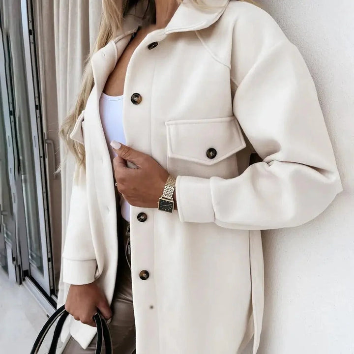 Chic women's outerwear jacket, slim-fit and stylish, perfect for lightweight mid-season layering.