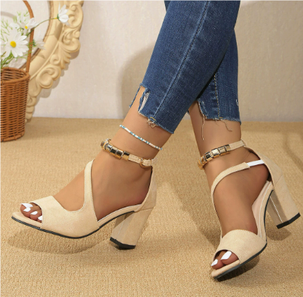 Chic women's open-toe block heels with secure ankle strap. Perfect for spring & summer elegance. Versatile heeled sandals.