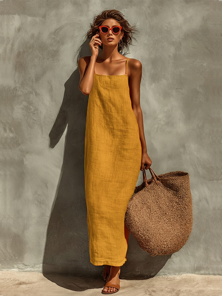 Flowing women's summer maxi dress, chic square neck & thin straps, ideal for casual wear.