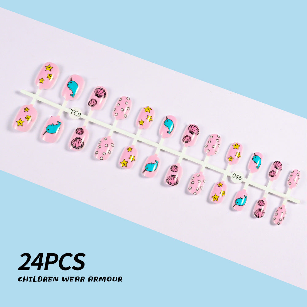 Children's press-on nail art kit, featuring non-toxic, easy apply fake nails for girls.