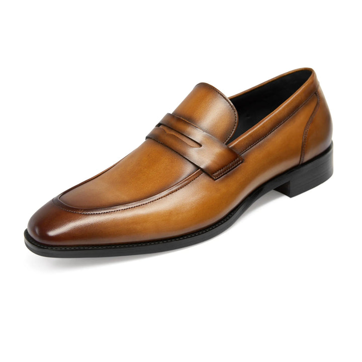 Classic men's black penny loafers, slip-on design, suitable for both formal and casual outfits.