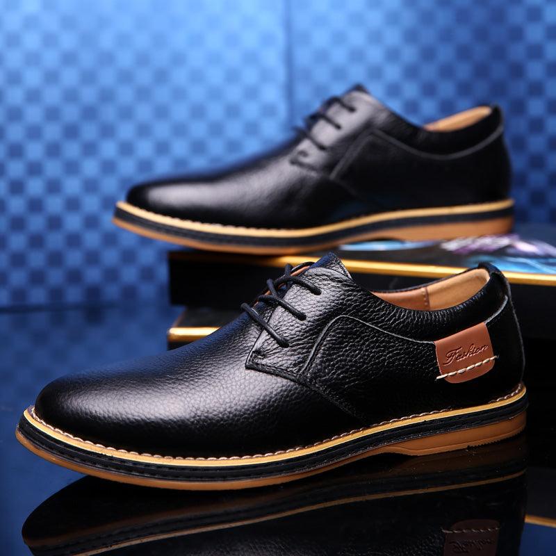 High-quality men's classic oxford dress shoes, offering sophisticated style for formal, wedding, and business outfits.