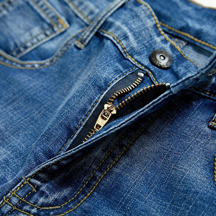 Men's black classic denim shorts, five-pocket, perfect for versatile everyday summer style.
