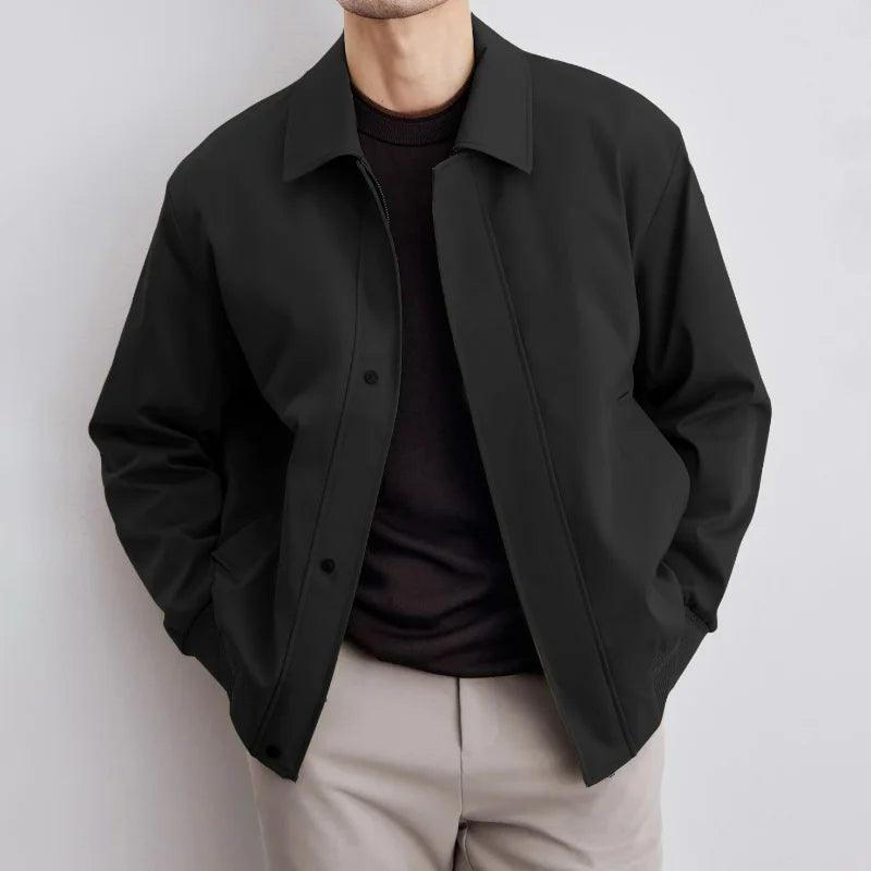 Comfortable men's classic light jacket, ideal for layering. A year-round outerwear essential for men.