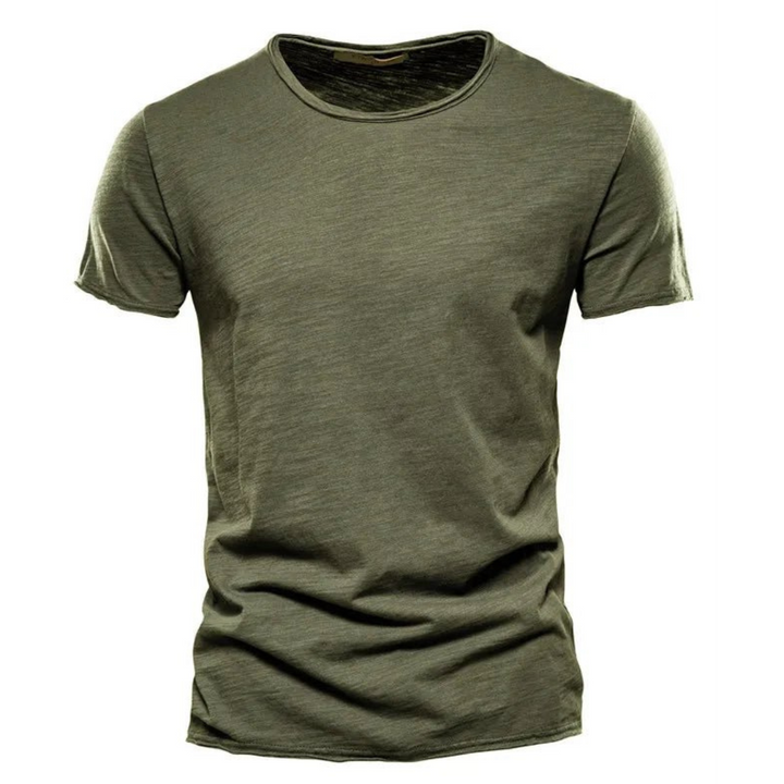 Comfortable men's casual long sleeve shirt, a wardrobe essential for daily wear.