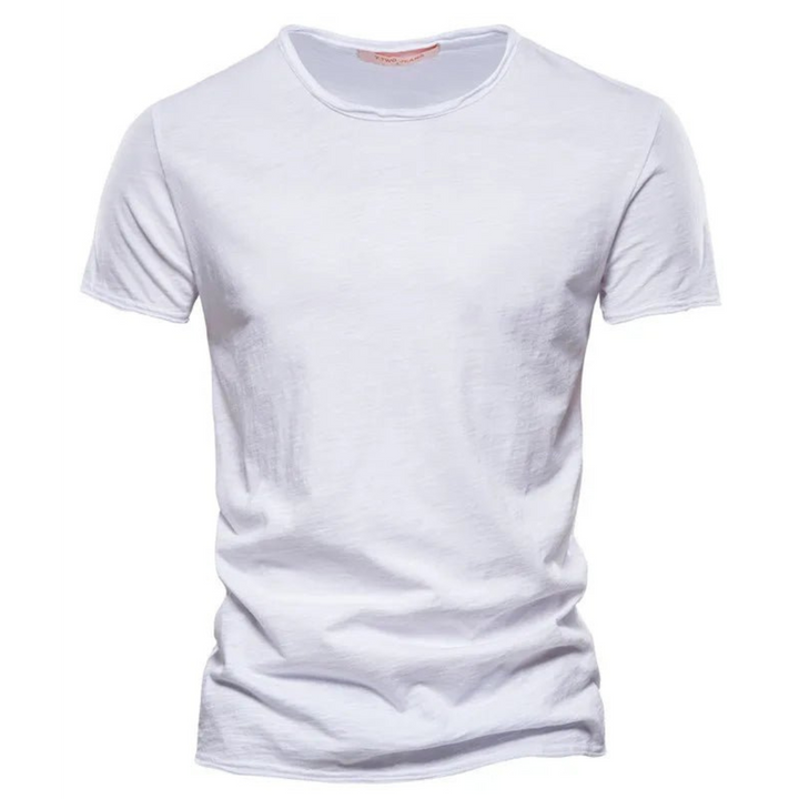 Effortless style men's classic long sleeve shirt, ideal for versatile daily outfits.