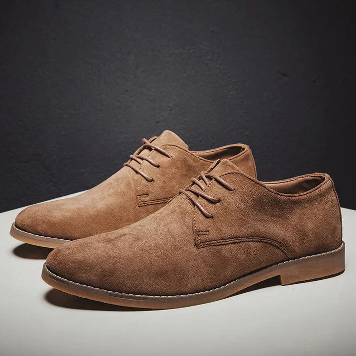 Premium leather Men's Oxford dress shoes with a sleek lace-up design for a refined, professional look. New arrival.