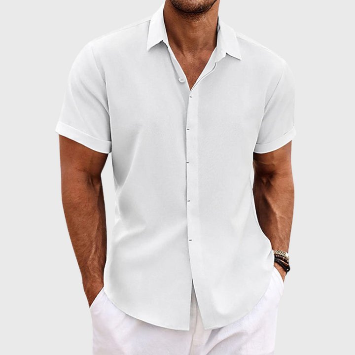 Men's linen short sleeve button down, regular fit, essential for comfortable summer fashion.