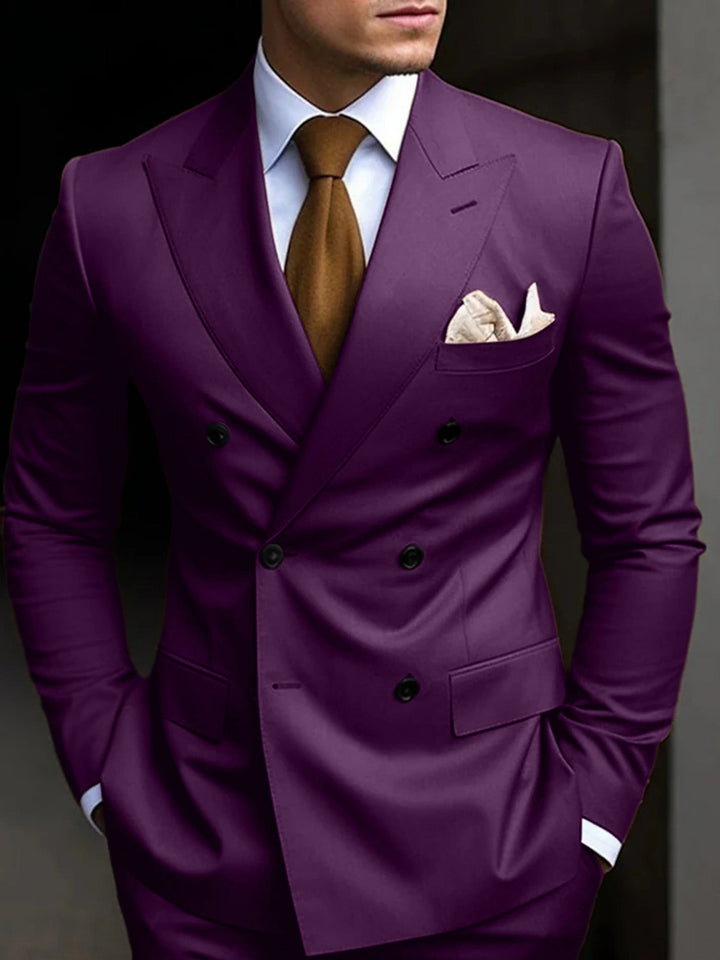 Men's elegant double-breasted suit, a classic tailored 2-piece ideal for sophisticated formal events.
