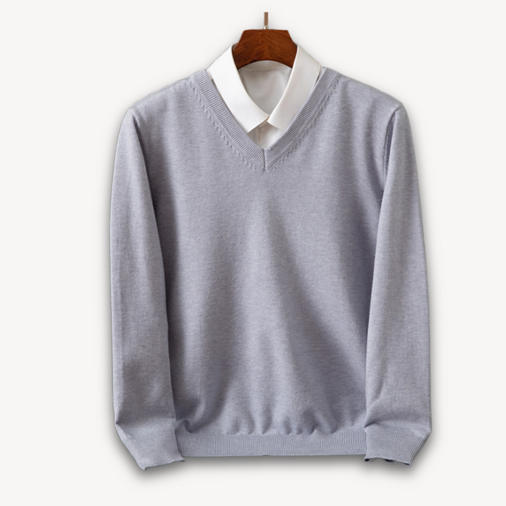 Everyday men's V-neck sweater, long sleeve, offering classic style & ultimate comfort.