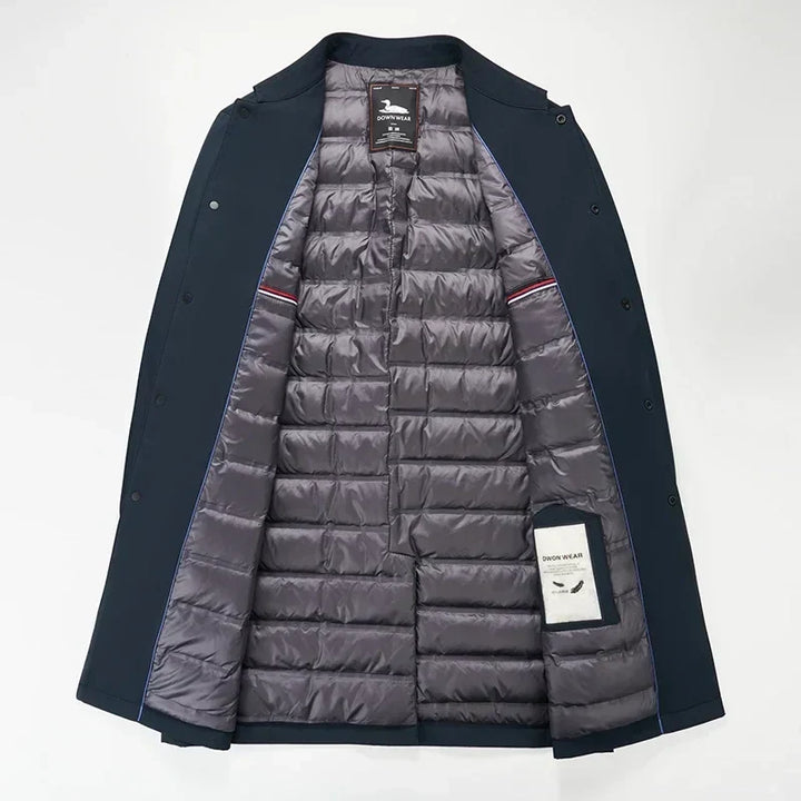 Versatile men's classic trench coat with down filling. Water-repellent outerwear, ideal for warm autumn & winter fashion.