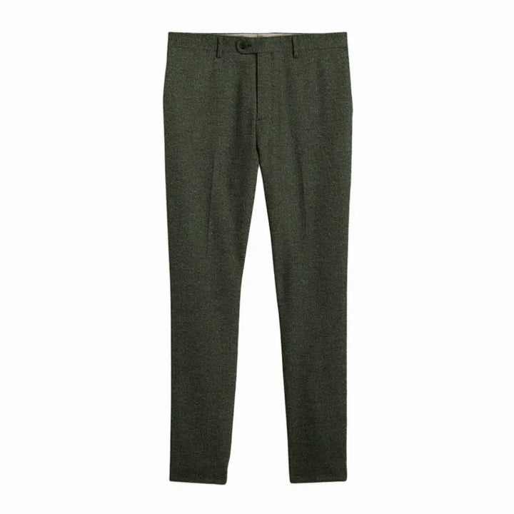 Modern slim-fit three-piece suit for men, a stylish option for weddings.