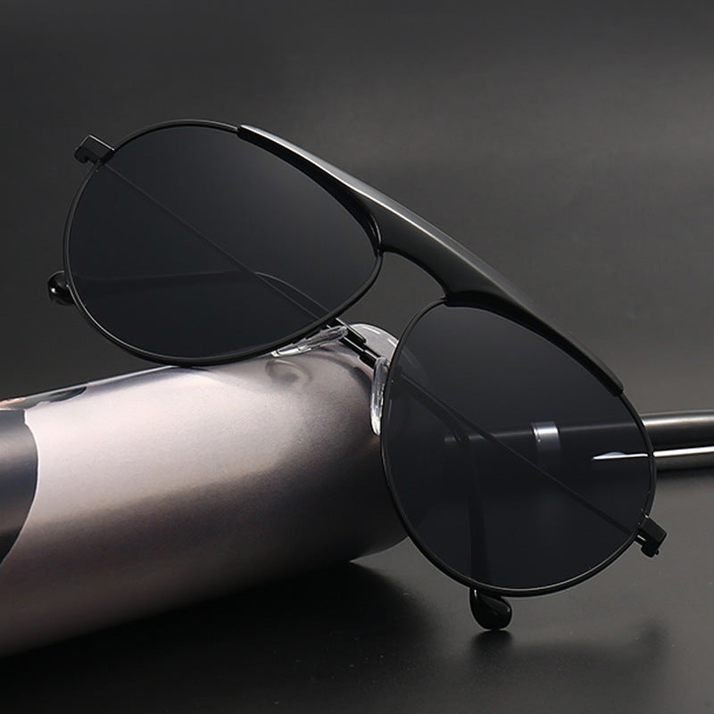 Trendy pilot aviator sunglasses for men & women, a classic eyewear accessory with UV protection.