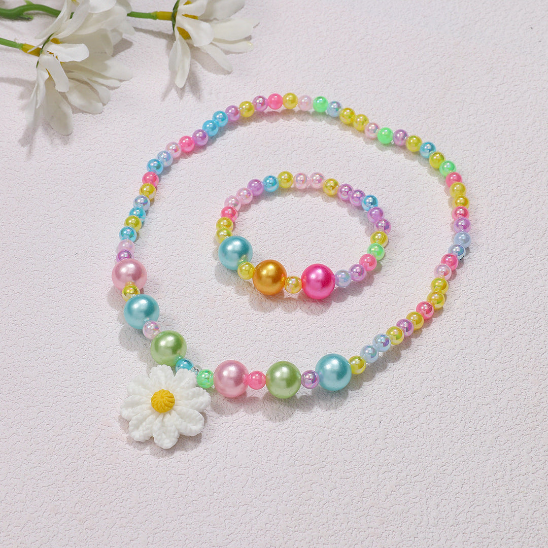 Beaded flower pendant necklace and bracelet set for girls, bright & stylish children's jewelry.