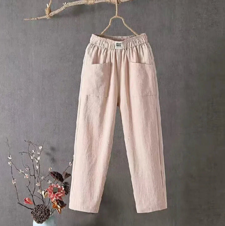 Comfortable & stylish women's wide-leg trousers, versatile stretch pants for casual or travel wear.
