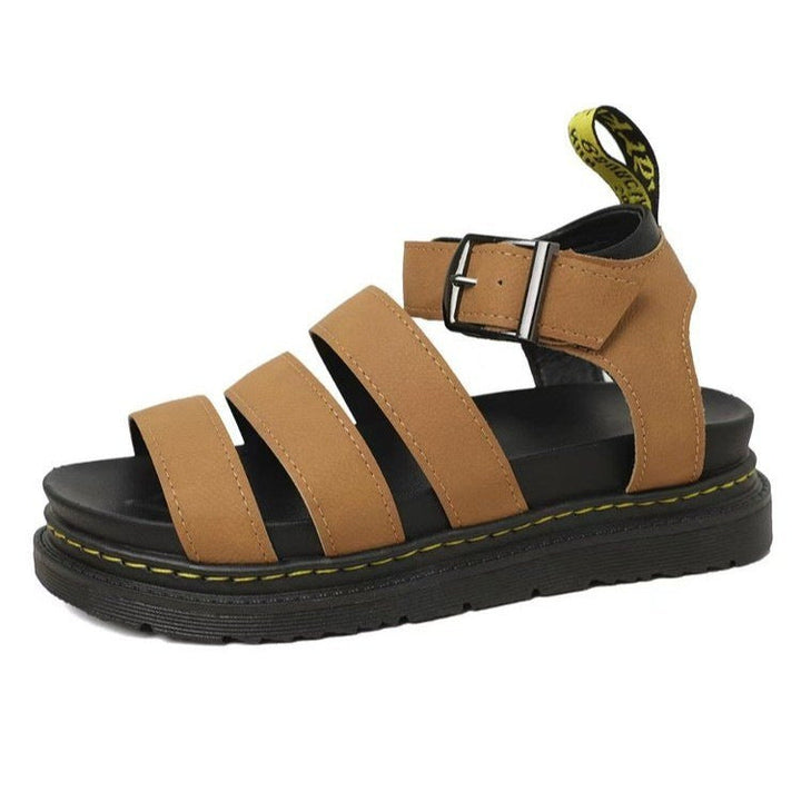 Versatile women's platform strappy sandals. Comfortable summer shoes with a chunky heel, perfect for everyday style.