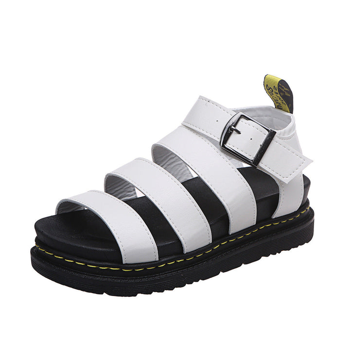 Comfortable women's platform strappy sandals featuring a chunky heel, ideal for summer outfits and all-day wear.