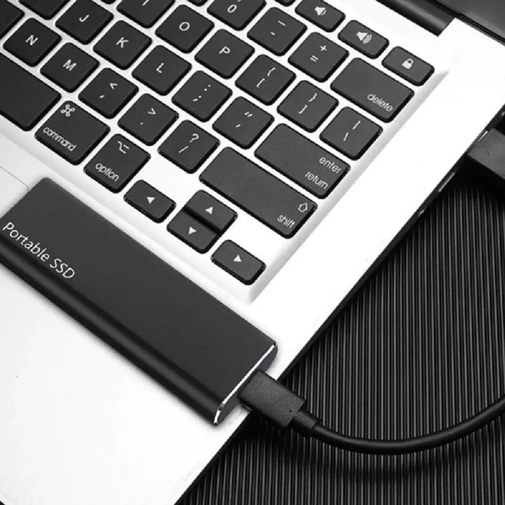 Easy-to-carry 64GB USB-C external drive for convenient mobile data storage & essential file backup.