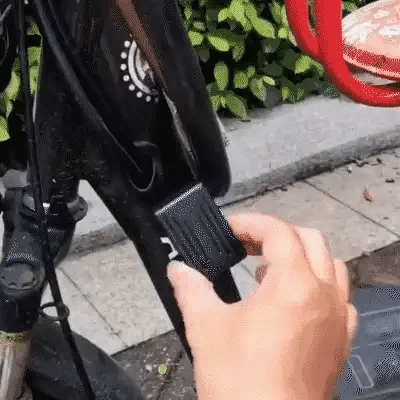 Real-time bike location tracking using this magnetic, no-subscription GPS device.
