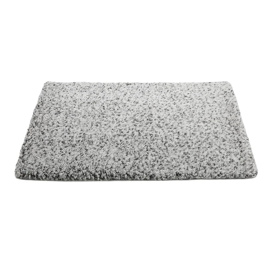 Plush faux fur self-warming cat & dog bed/mat. Provides cozy comfort & heat for pets during cold weather.