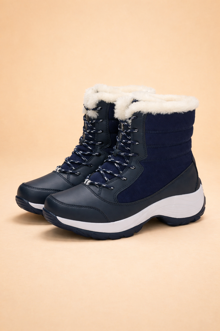 Warm women's ankle boots with a comfortable platform sole. Elegant and cozy for cold weather fashion.