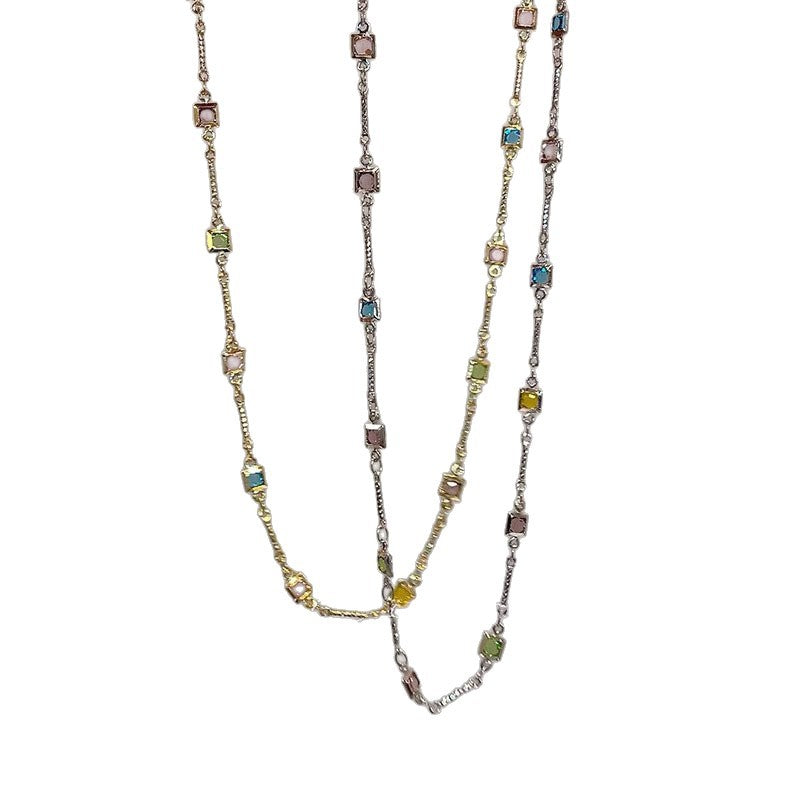 Versatile dainty colorful link chain necklace for women, perfect everyday elegant fashion jewelry.