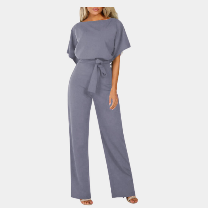 Fashionable women's effortless jumpsuit, a comfortable one-piece outfit for spring & summer style.