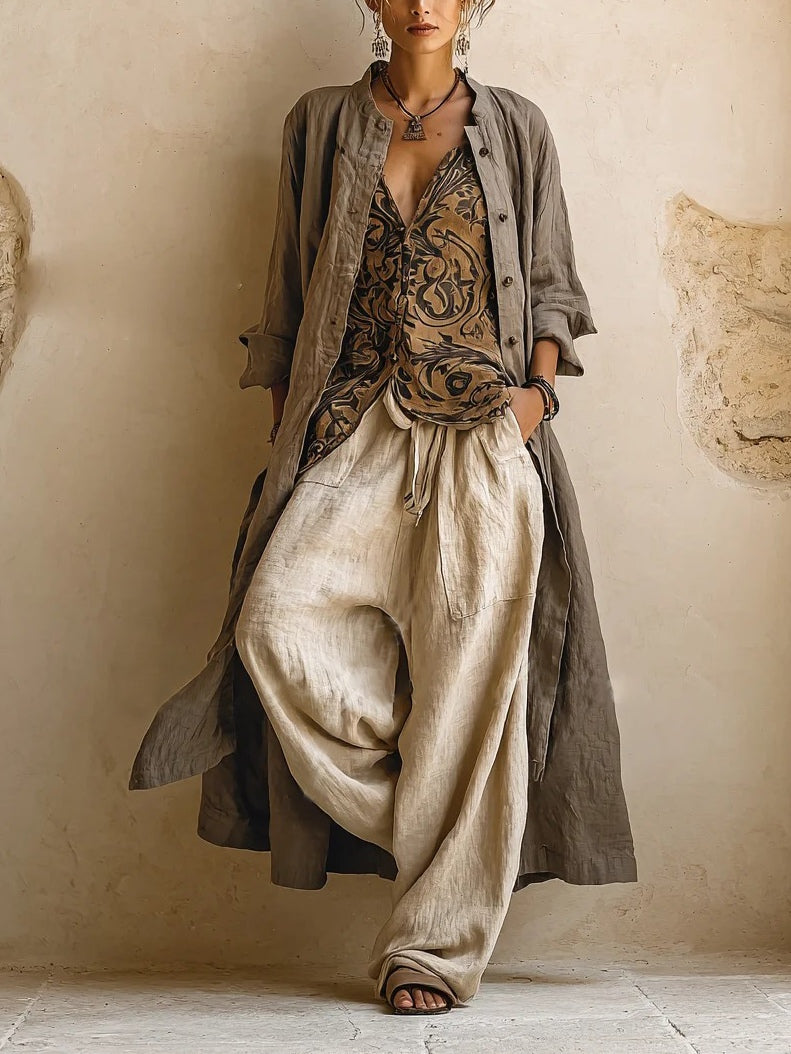 Effortless women's 3-piece summer outfit set with relaxed fit. Stylish and versatile for casual elegance.