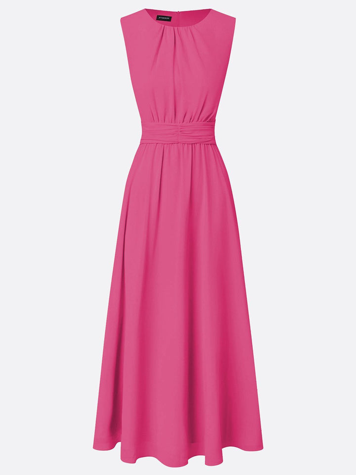 Elegant maxi dress, ideal for special occasion evenings or formal daytime events.