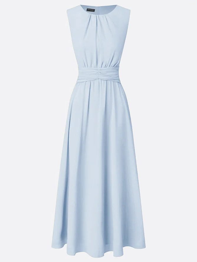 Beautiful sleeveless evening dress, ruched waist detail, ideal for formal events.