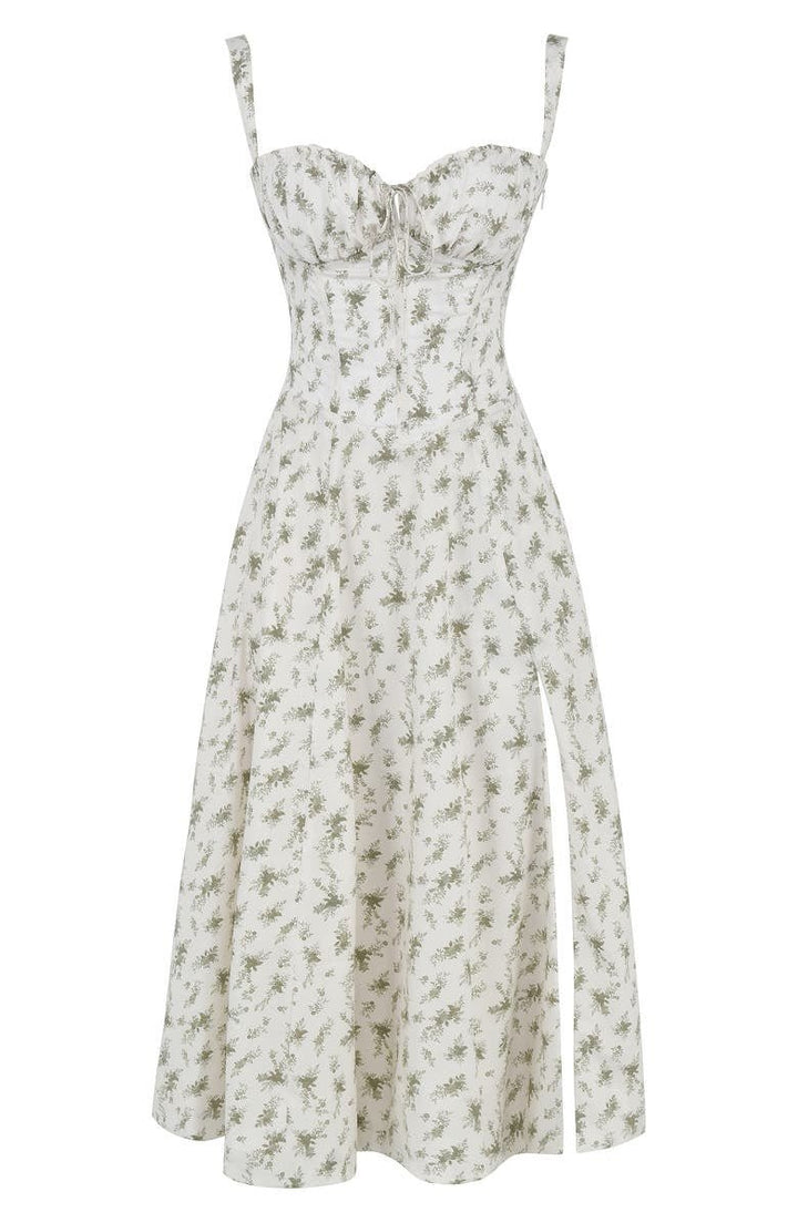 Chic women's sweetheart waist dress, versatile for casual or formal summer events.