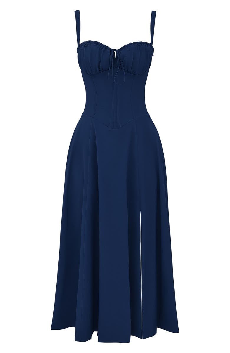Women's Arabella dress, a stylish sweetheart neckline for ultimate summer charm.