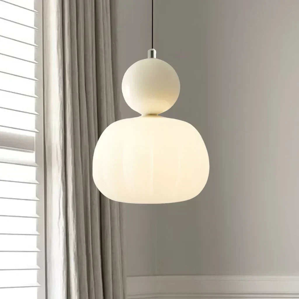 Elegant Art Deco pendant light. Vintage style hanging ceiling lamp, decorative lighting for home decor.
