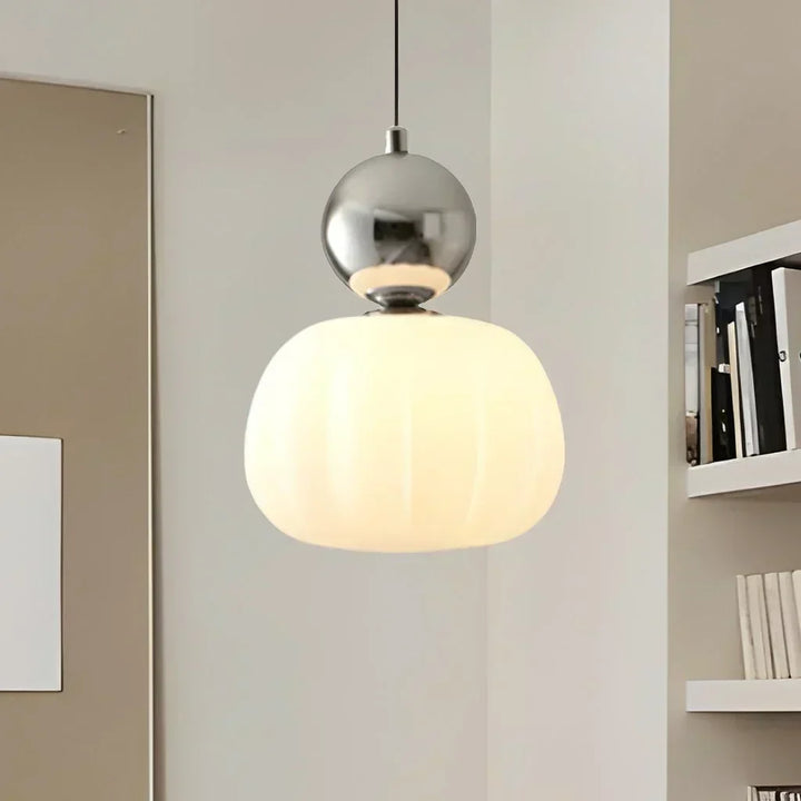 Art Deco green pendant light. Elegant decorative lighting fixture, vintage style hanging ceiling lamp.