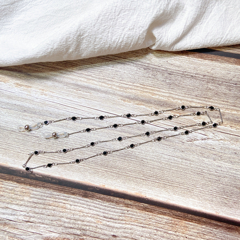 Stylish onyx bead jewelry holder chain. An elegant accessory & perfect gift for her. Black finish.
