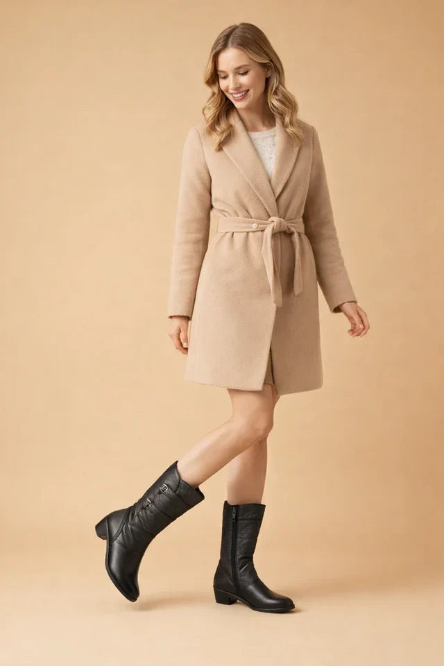 Women's stylish Zofia mid-calf boots. Comfortable black winter footwear with anti-slip design for cold weather.