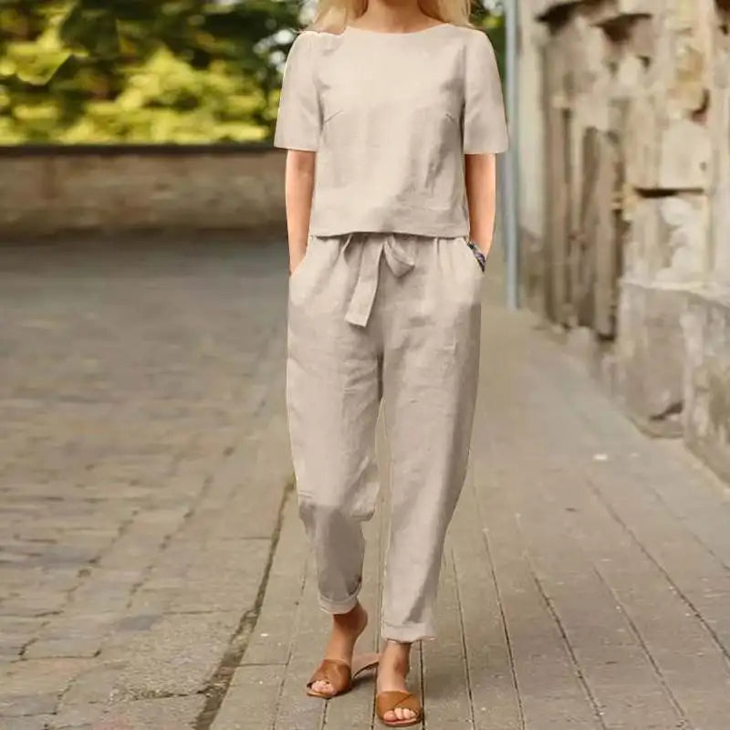 Khaki women's versatile jumpsuit, perfect for casual chic wear, comfortable and stylish one-piece outfit.
