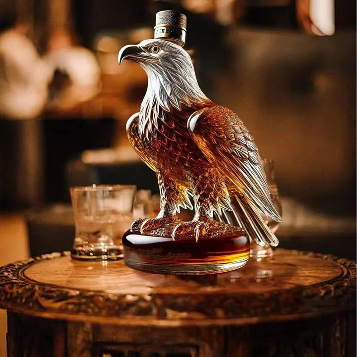 Elegant borosilicate eagle whisky decanter, a unique piece of luxury barware for spirits and liquor display.