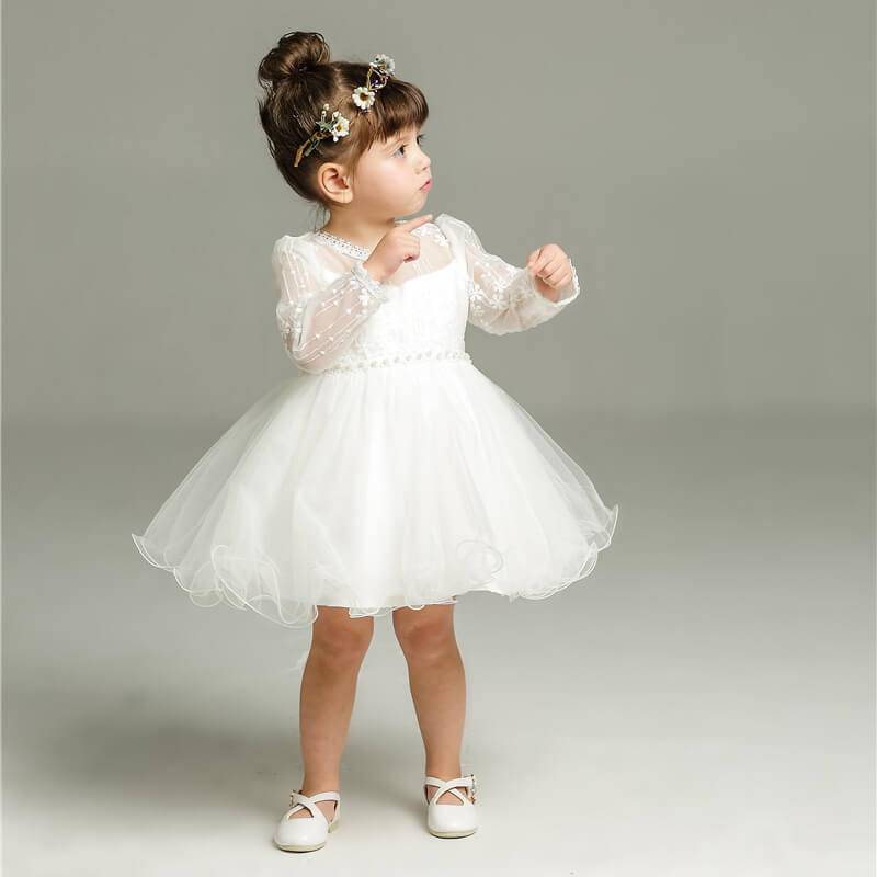 Elegant Clara Girls' party dress with charming details for special occasions.