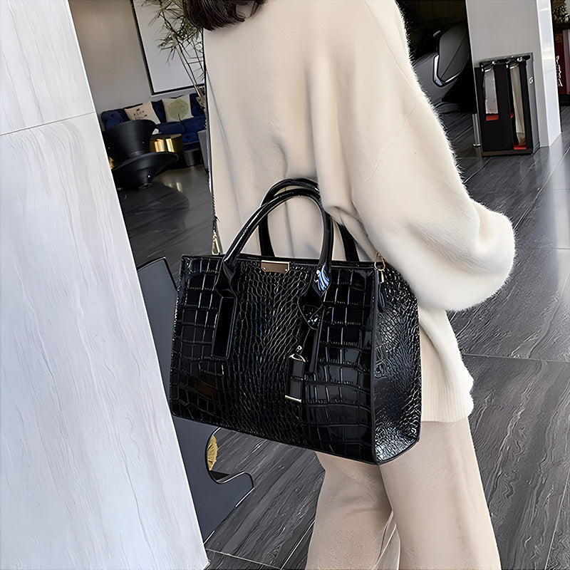 Everyday versatile women's handbag. Crocodile print PU leather shoulder bag, elegant and practical.