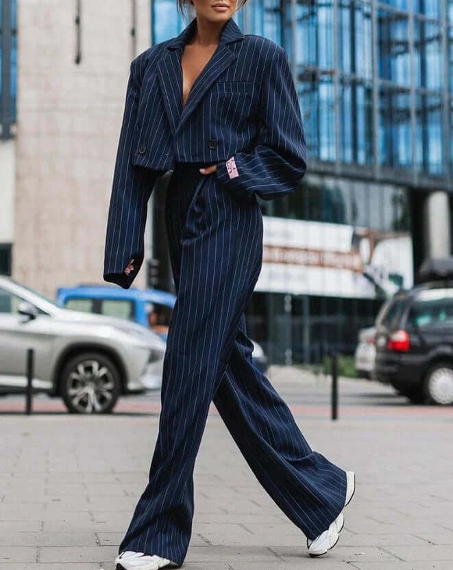 Stylish gray women's two-piece set, a versatile outfit for casual events or a chic tailored look.